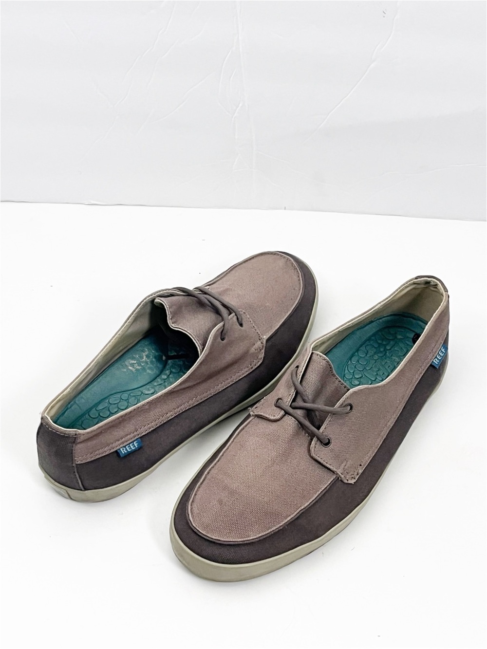 REEF Deckhand Low Brown Lace Up Boat Shoes Size 8 Casual Boating Preppy Neutral